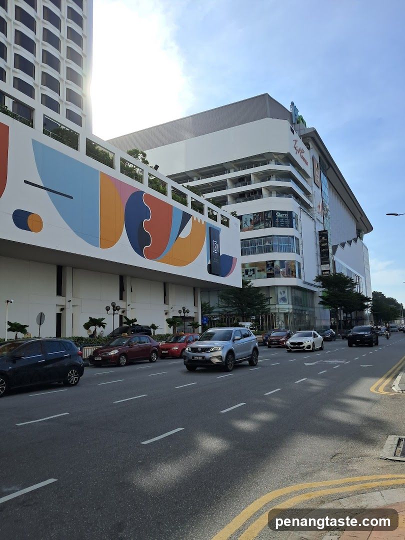 Street View with Shopping Malls