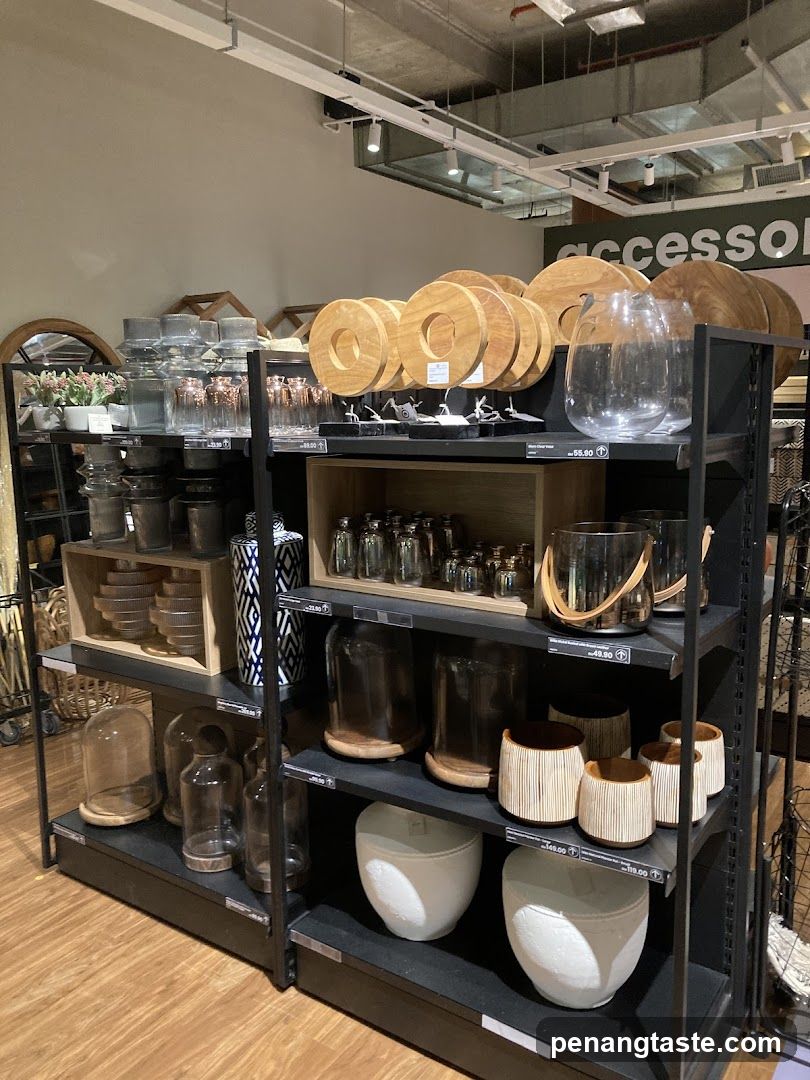 Home Decor Store Interior