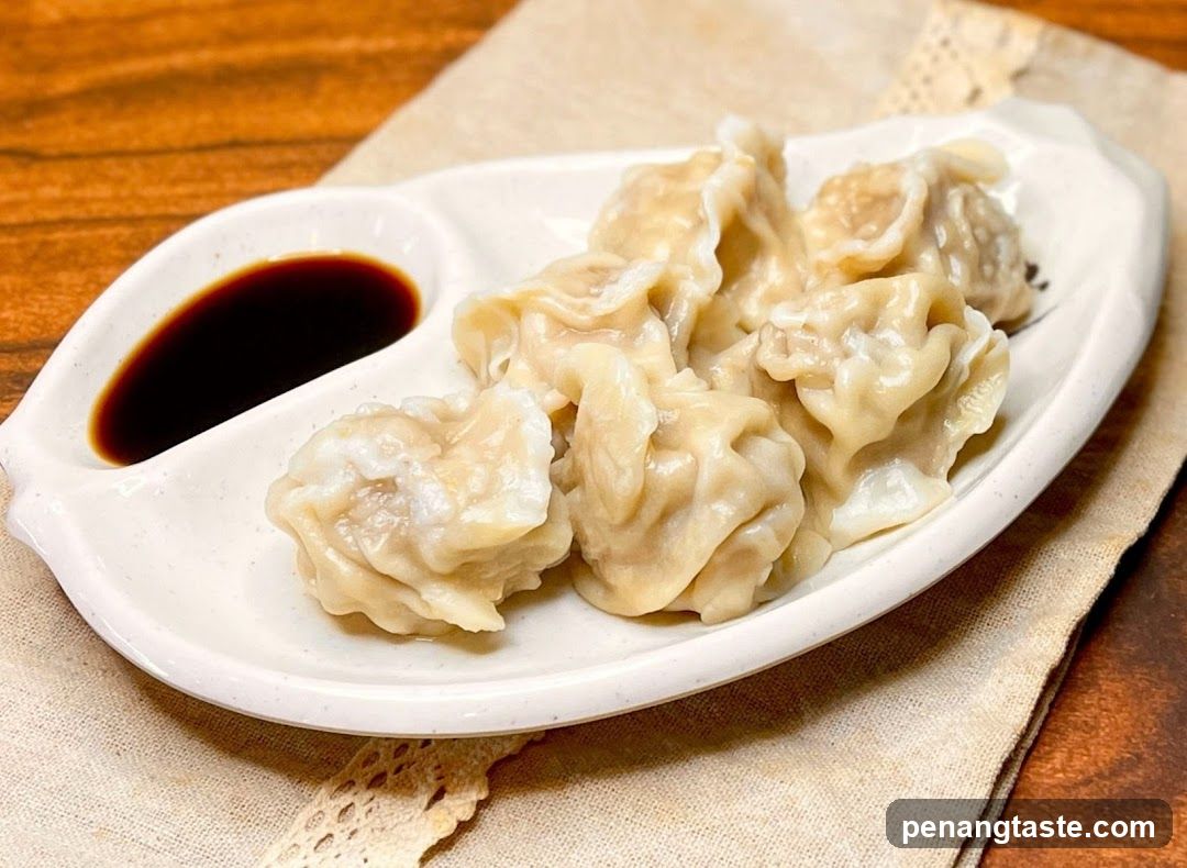 Dumplings with Soy Sauce