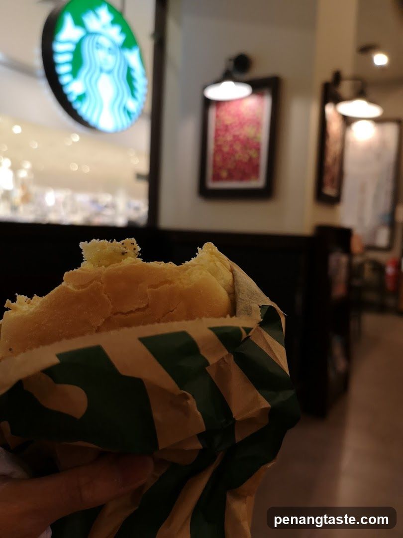 Starbucks Food Interior Shot