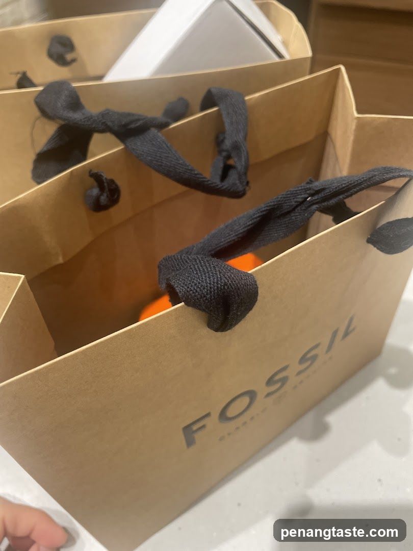 Fossil Shopping Bags