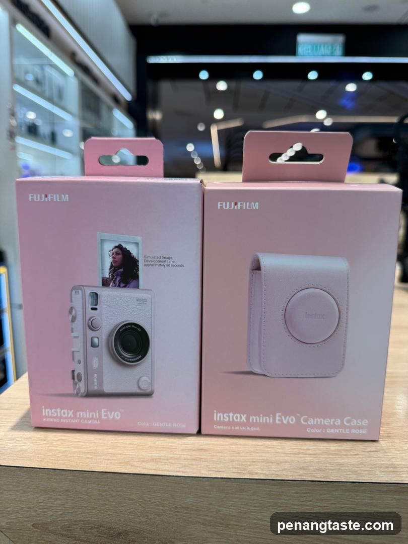 Fujifilm Instax Mini Evo and Camera Case Packaging