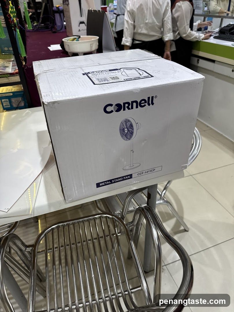 Cornell Fan Box in Store