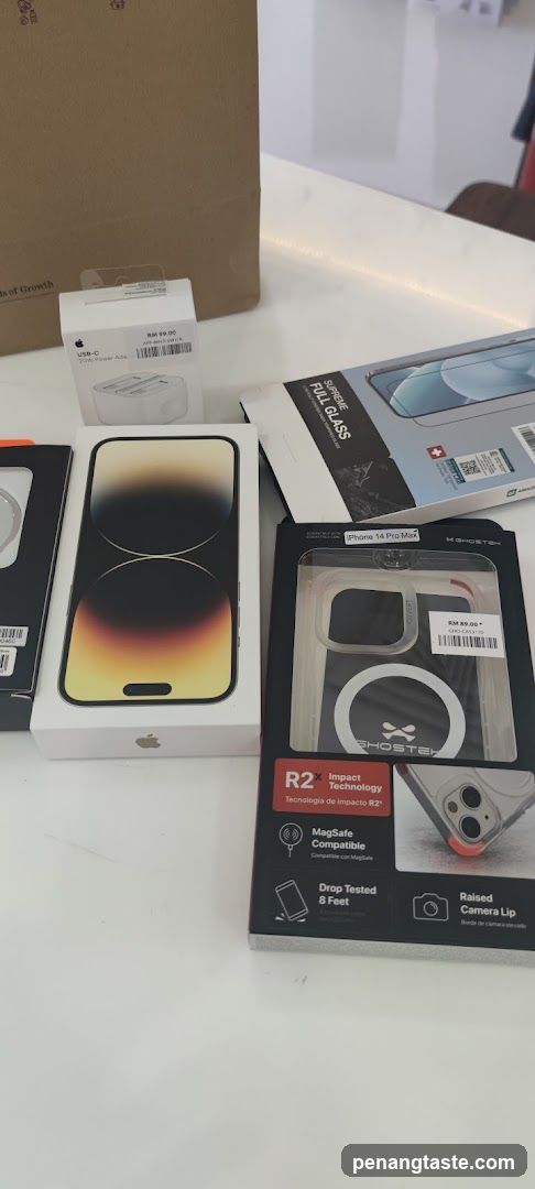 Phone Accessories and Devices Display
