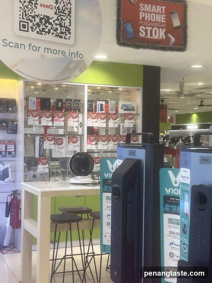 Electronics Store Interior Display
