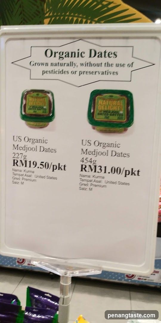 Organic Dates Signage