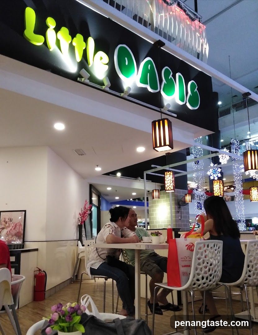Little Oasis Interior