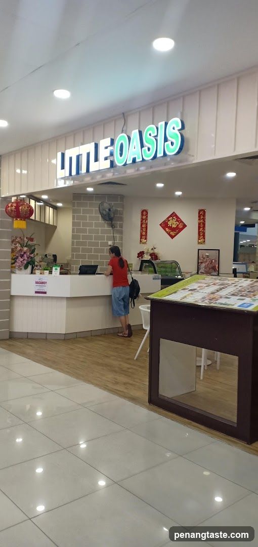 Little Oasis Interior View