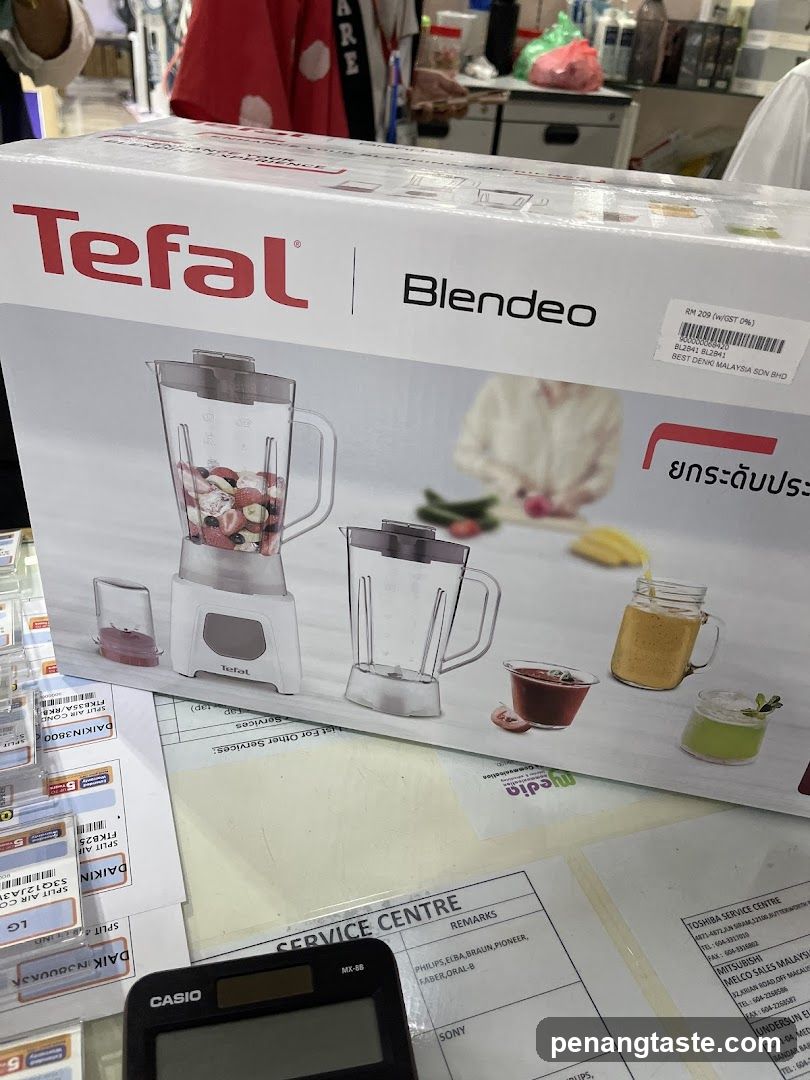 Tefal Blendeo Blender Box on Store Counter