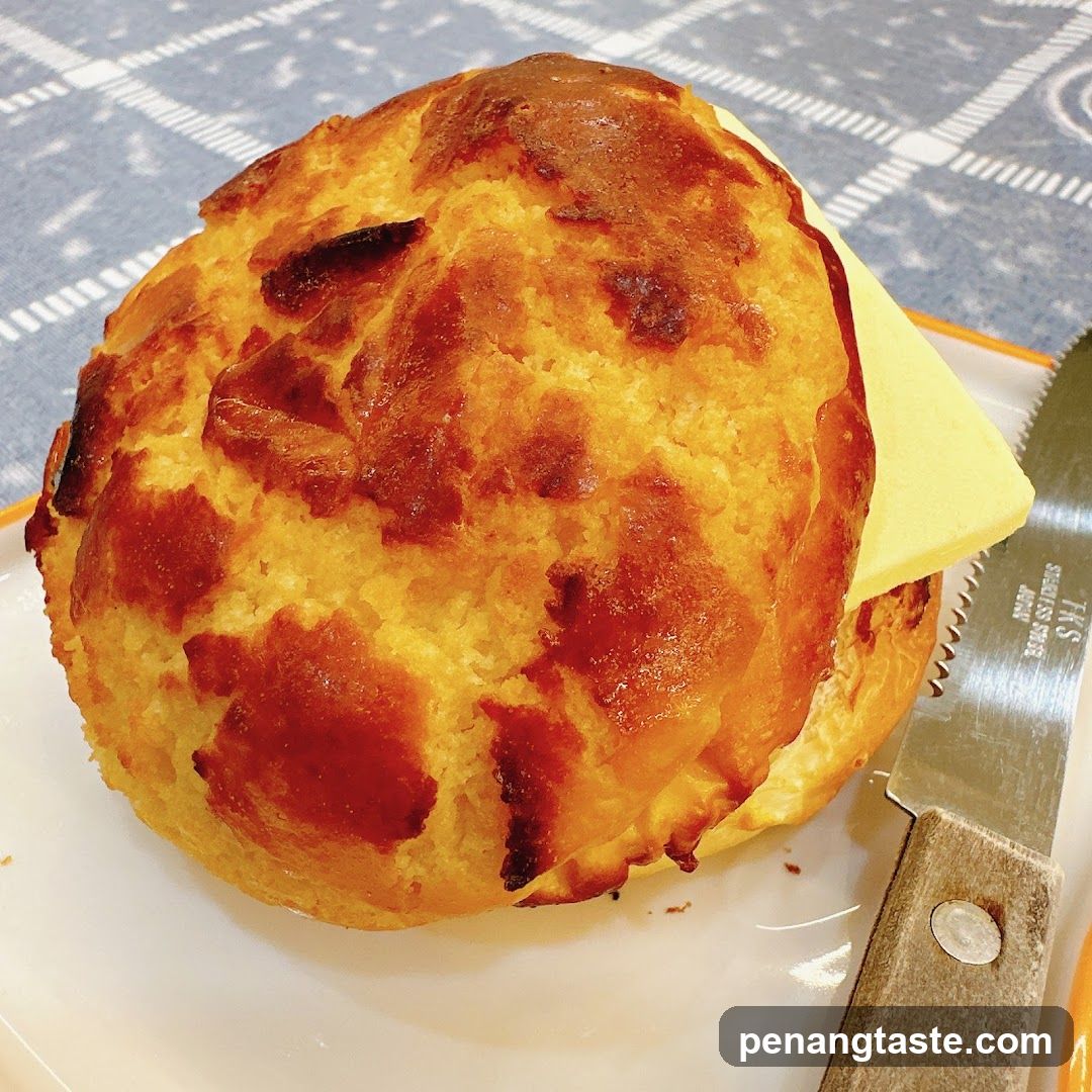 Cheese Bread with Sliced Cheese