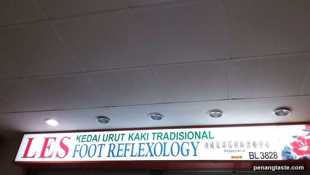 LES Foot Reflexology Shop Signage