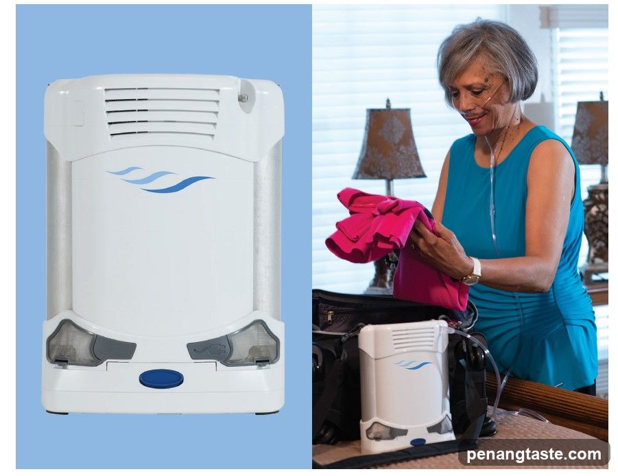 Portable Humidifier and Elderly Woman Using It