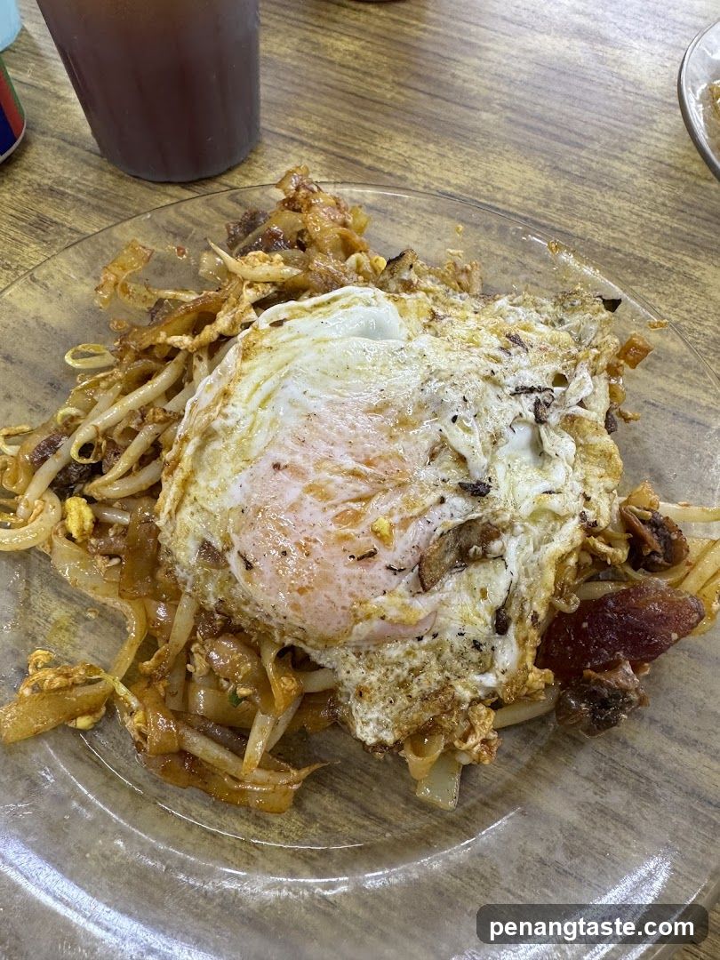 Fried Noodles with Egg