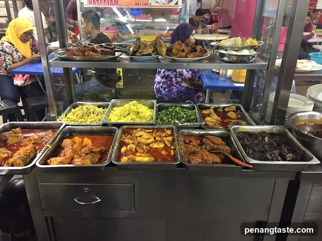 Nasi Ayam & Mee Sup Stall