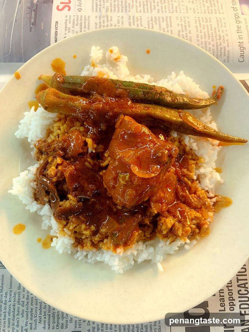 Curry with Rice and Okra