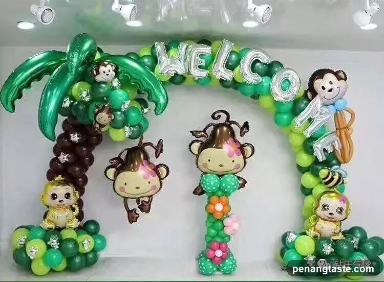 Monkey Balloon Arch Decor