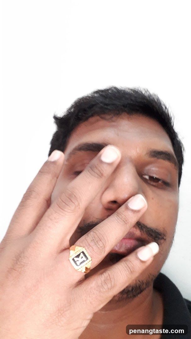 Selfie with Ring