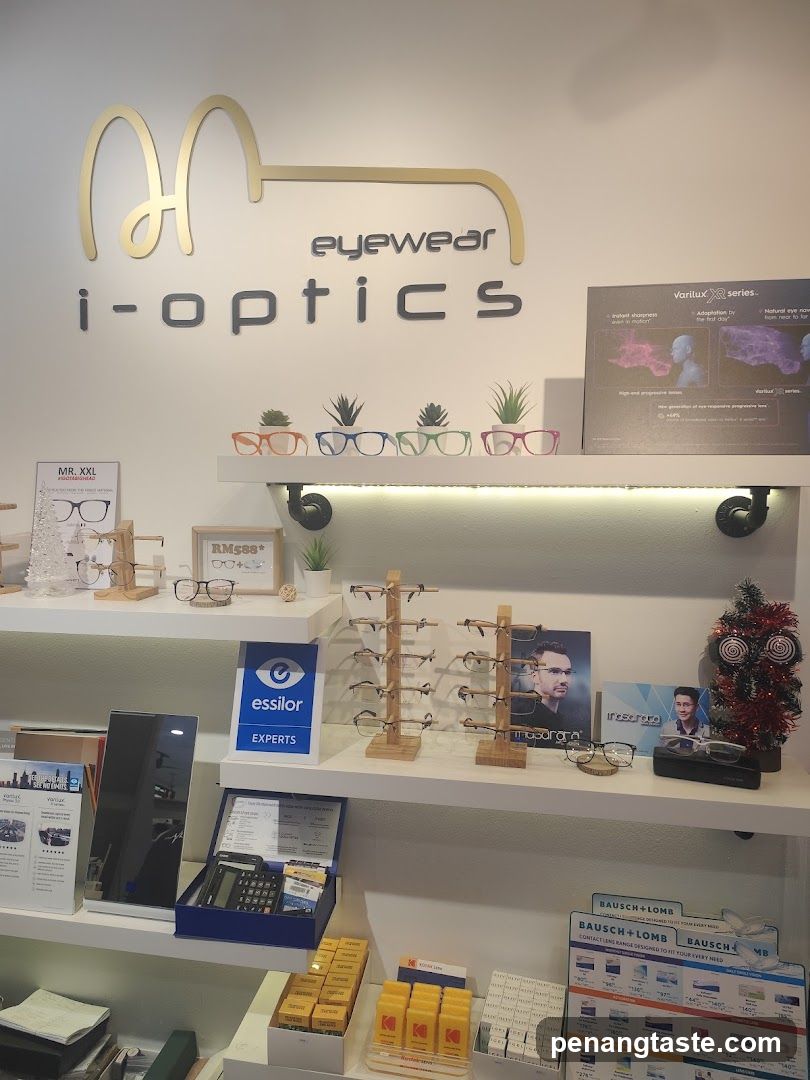Eyewear Shop Interior Display