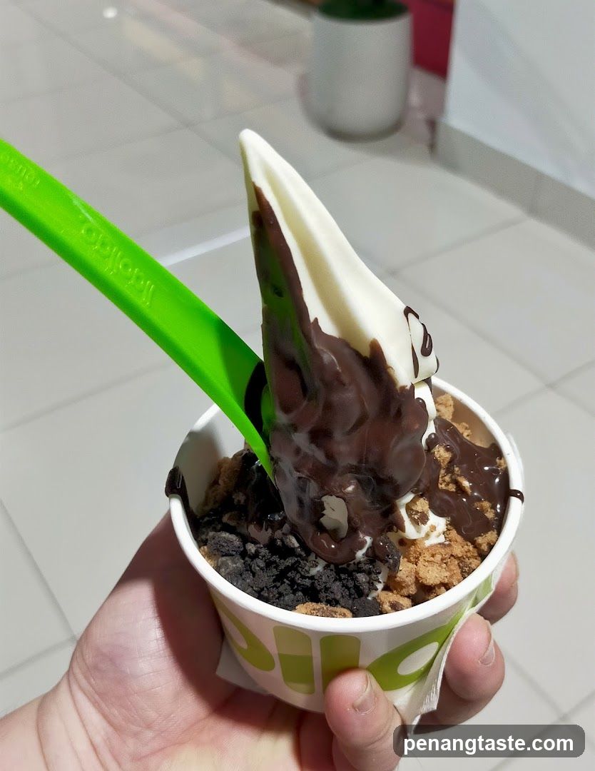 Soft Serve Dessert Cup
