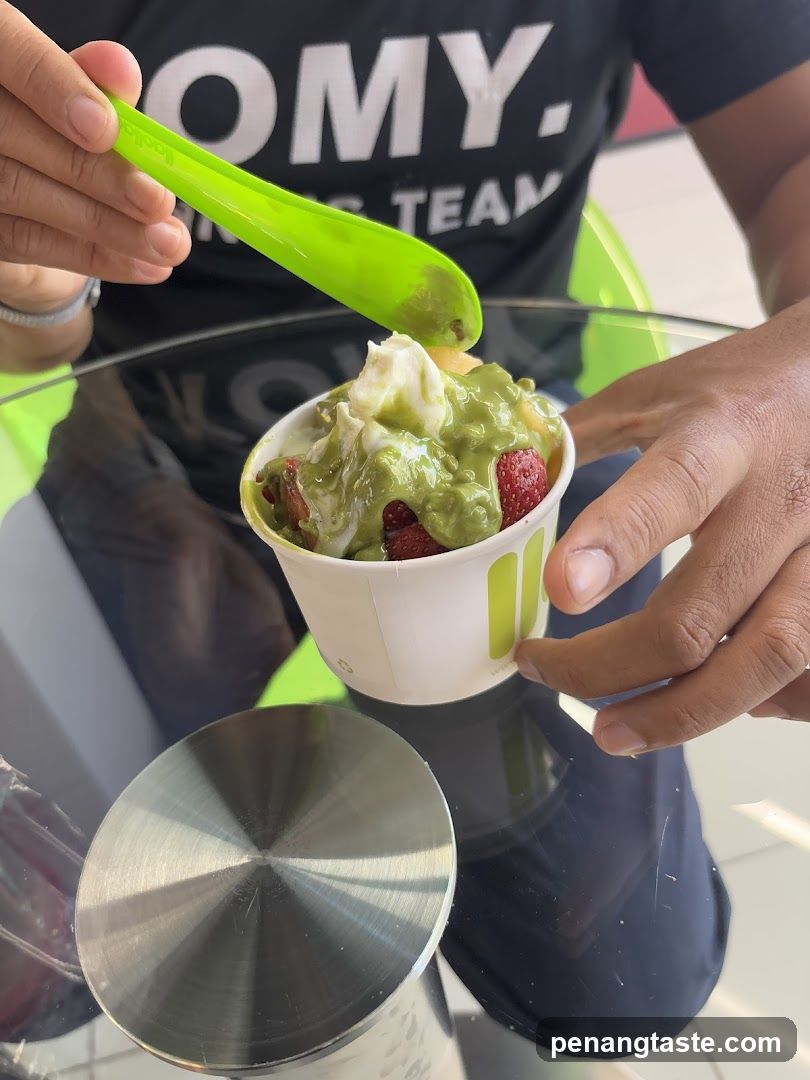 Matcha Strawberry Dessert