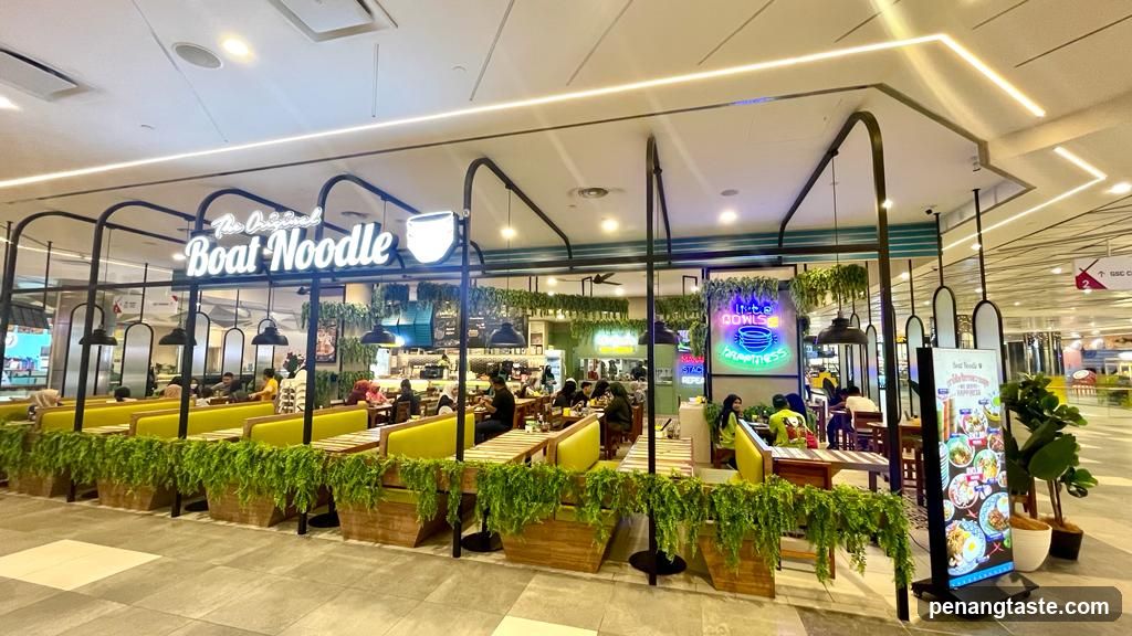 Boat Noodle Restaurant Interior