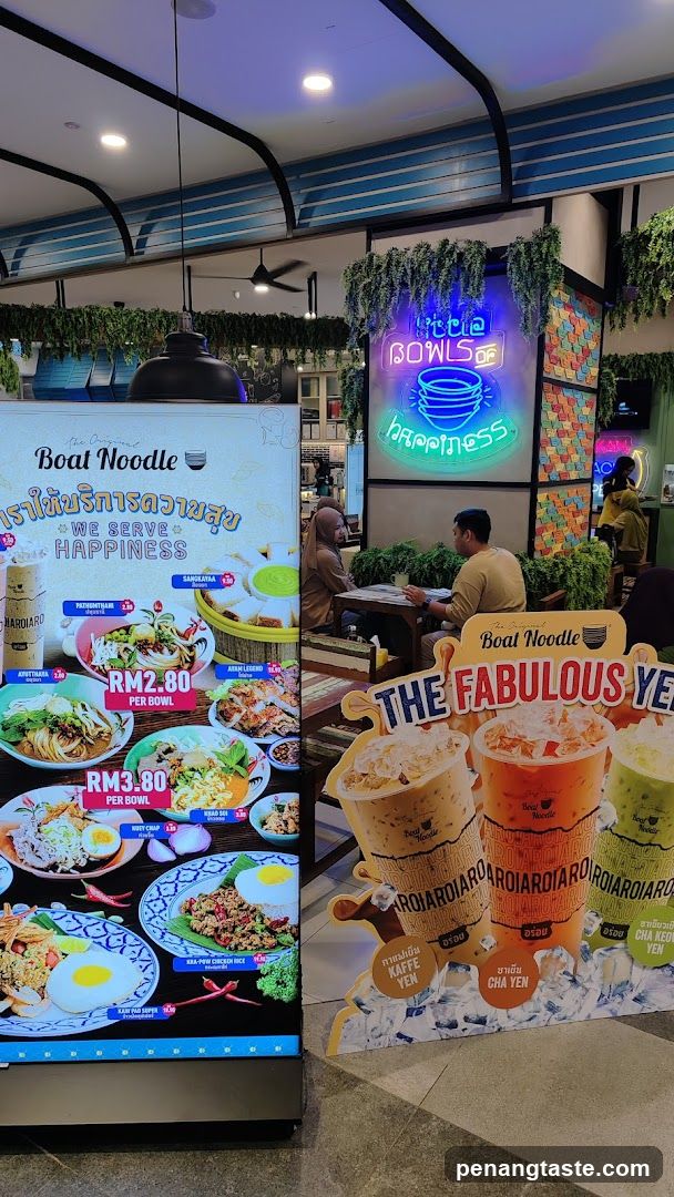 Boat Noodle and Bubble Tea Display