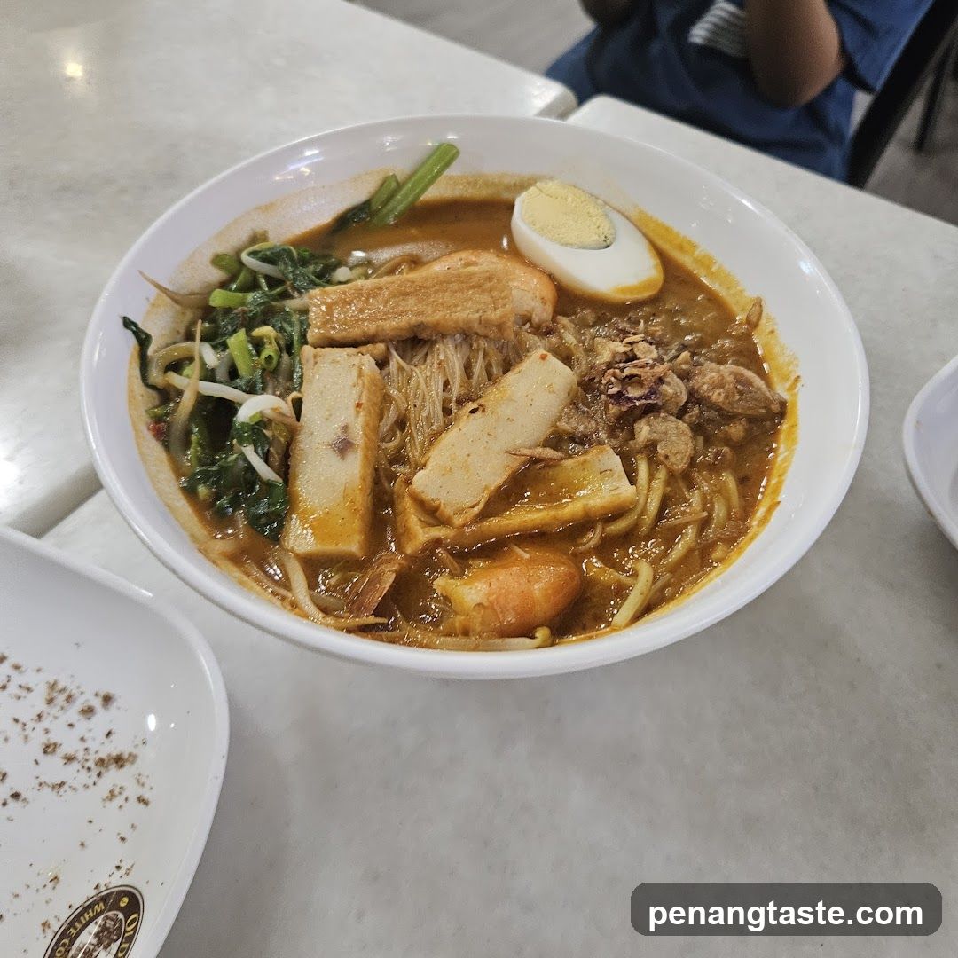 Lauk Mee Bowl