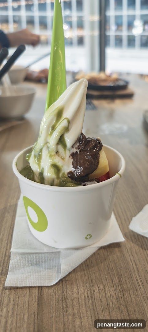 Matcha and Chocolate Dessert