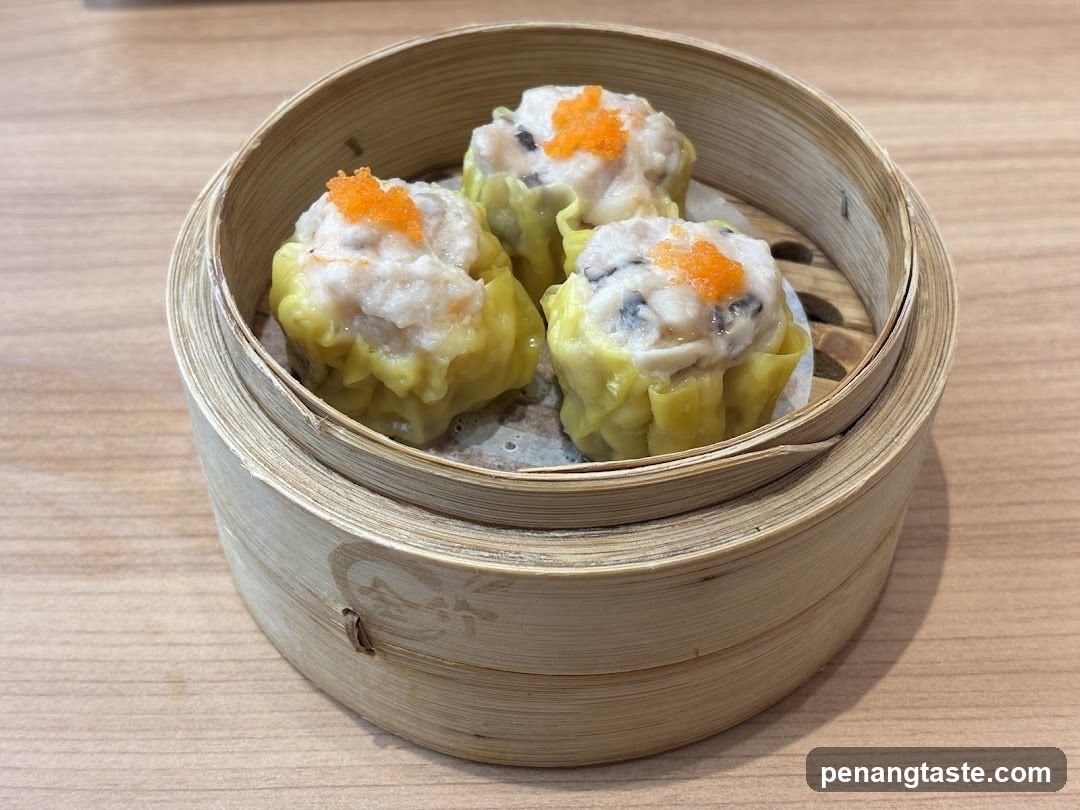 Steamed Dumplings in Bamboo Basket