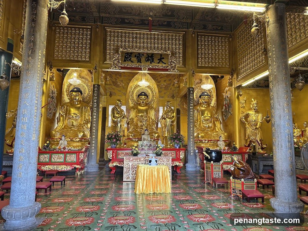 Buddha Hall Interior