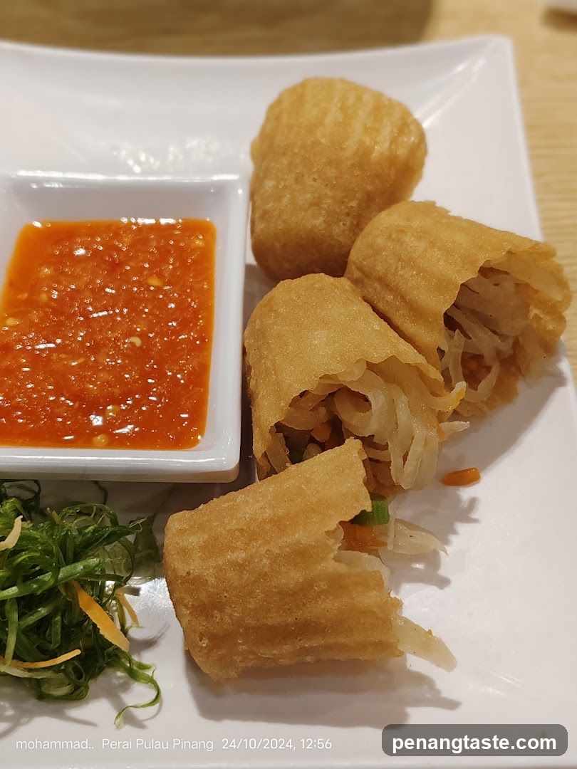Fried Spring Rolls with Chili Sauce