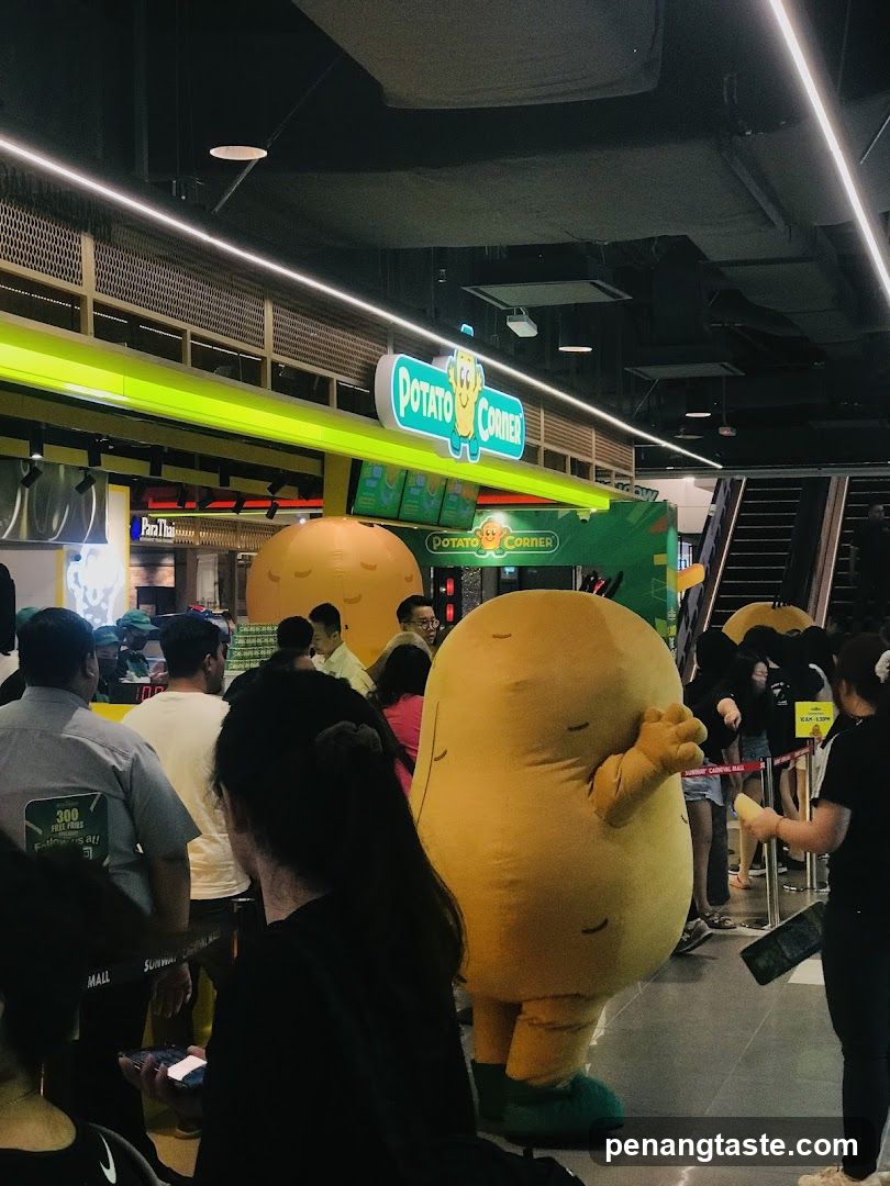 Potato Corner Store Interior