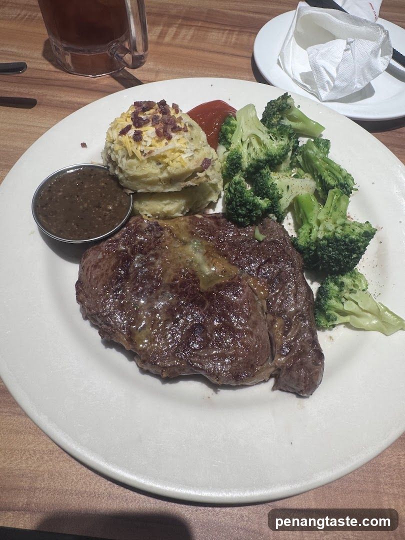 Steak Meal with Broccoli and Mashed Potatoes