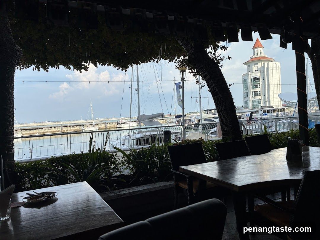 Harbor View Restaurant Interior