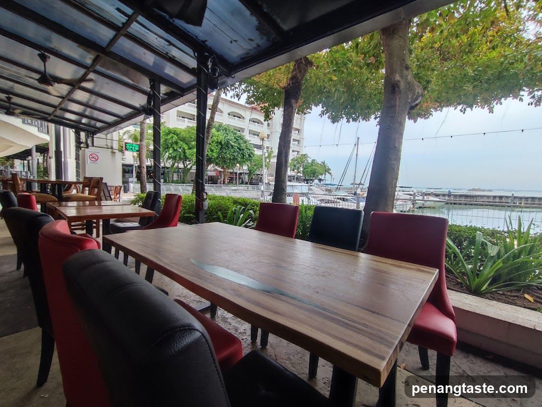 Outdoor Restaurant Seating Area