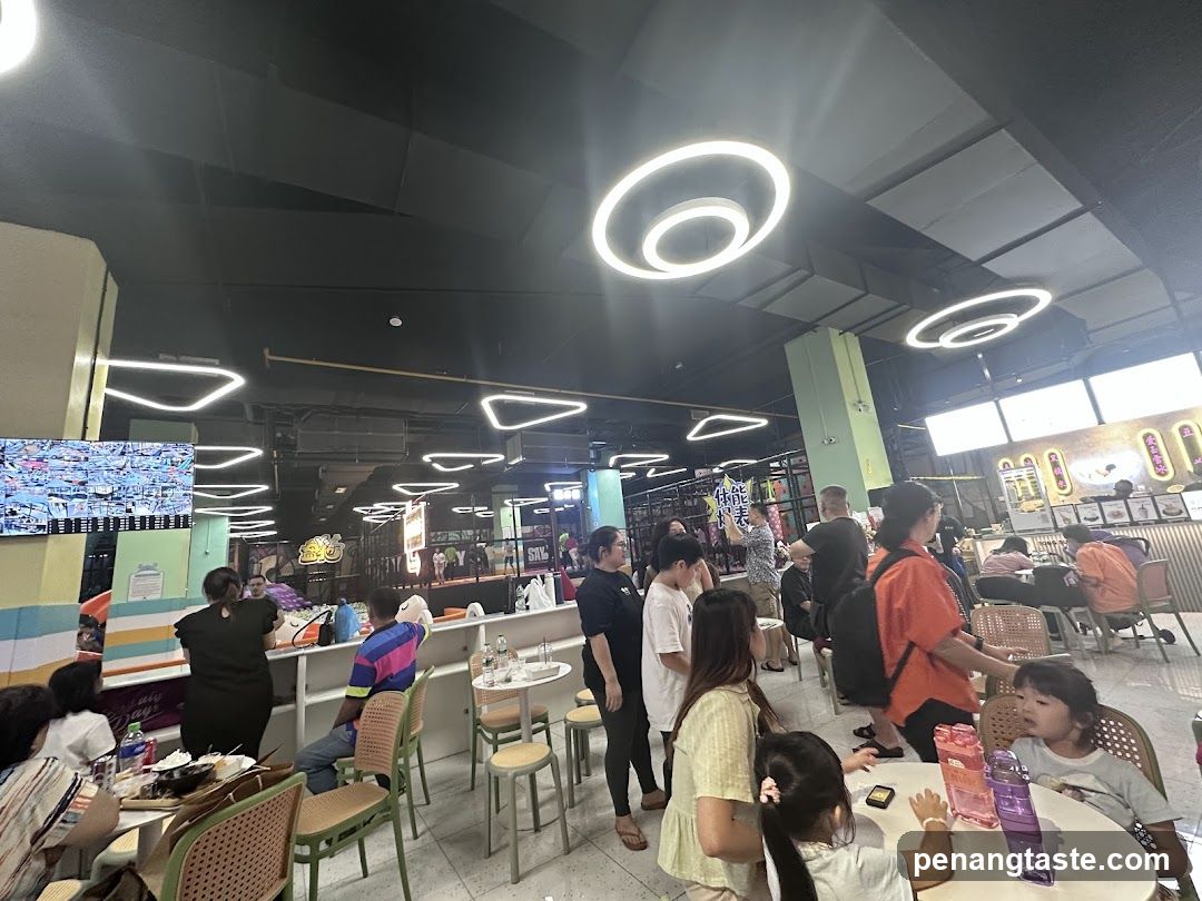 Dining Area Interior