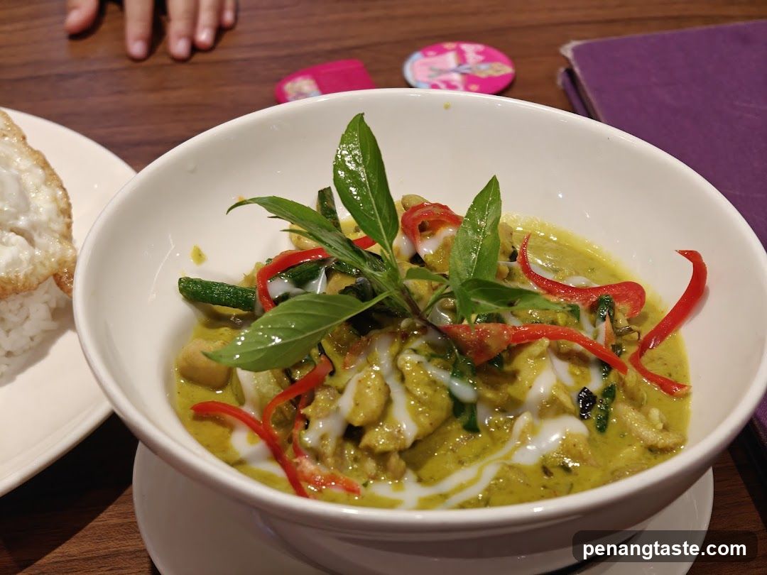 Thai Green Curry with Basil and Red Peppers