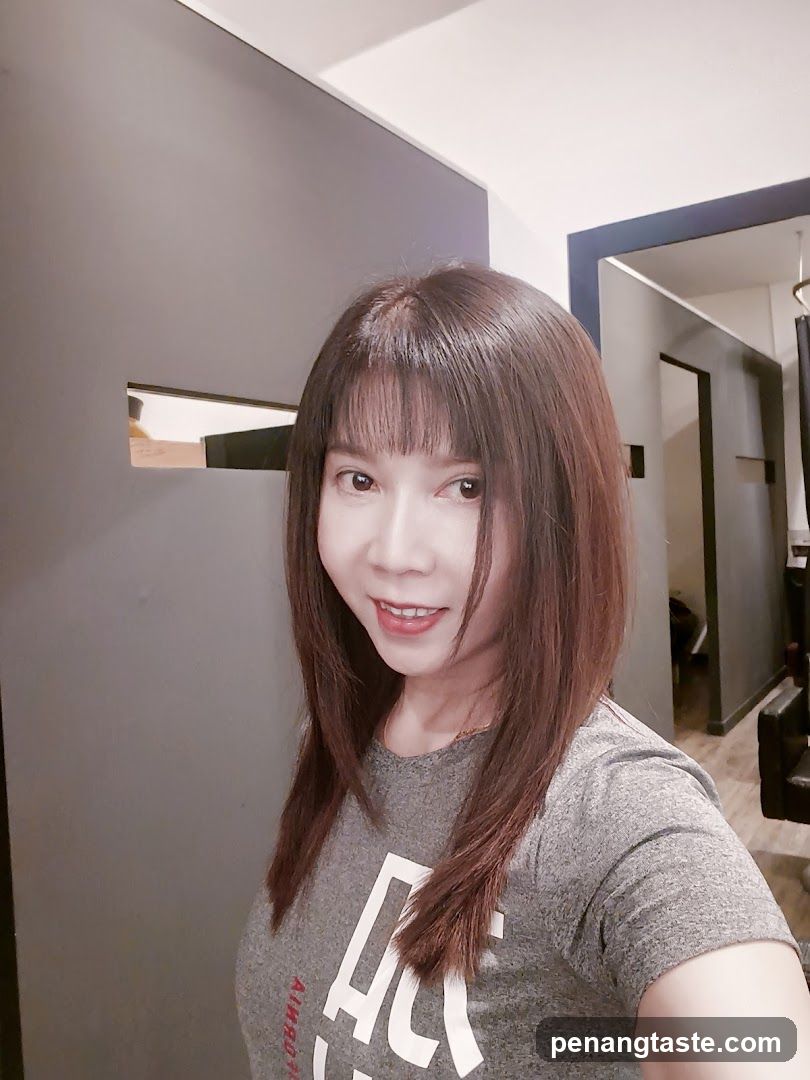 Selfie in modern interior
