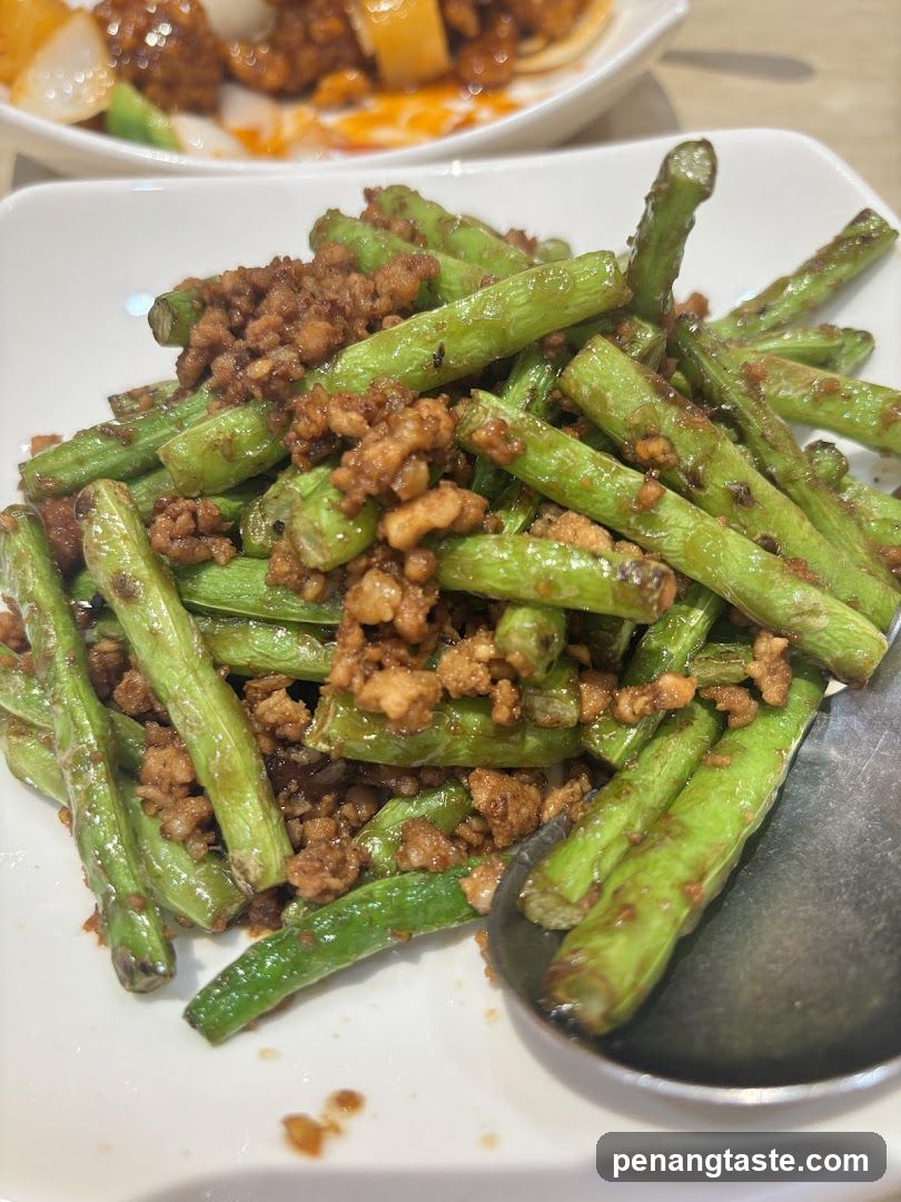 Stir-fried Green Beans with Minced Meat
