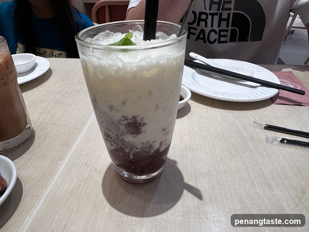 Dessert Drink with Toppings
