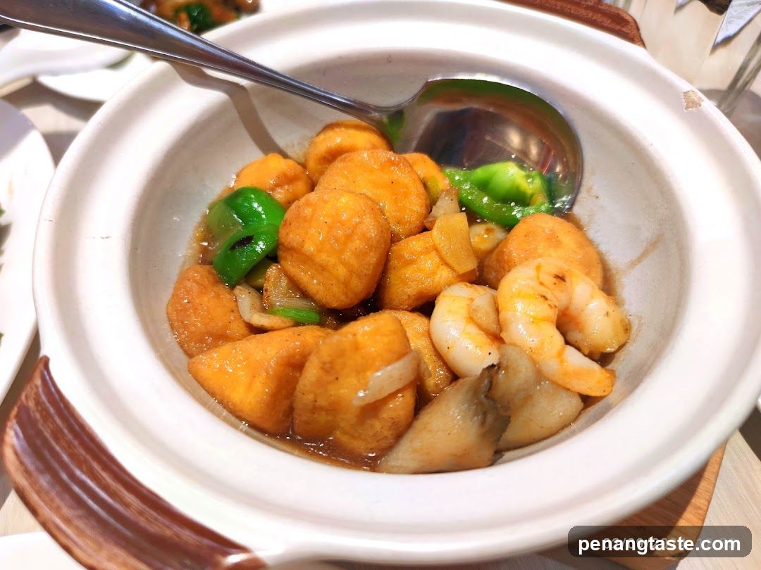 Stir-fried Tofu with Shrimp and Peppers