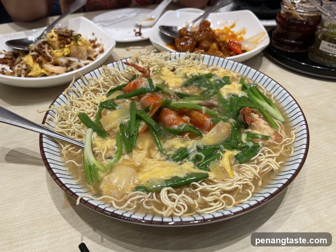 Noodle Dish with Shrimp and Greens
