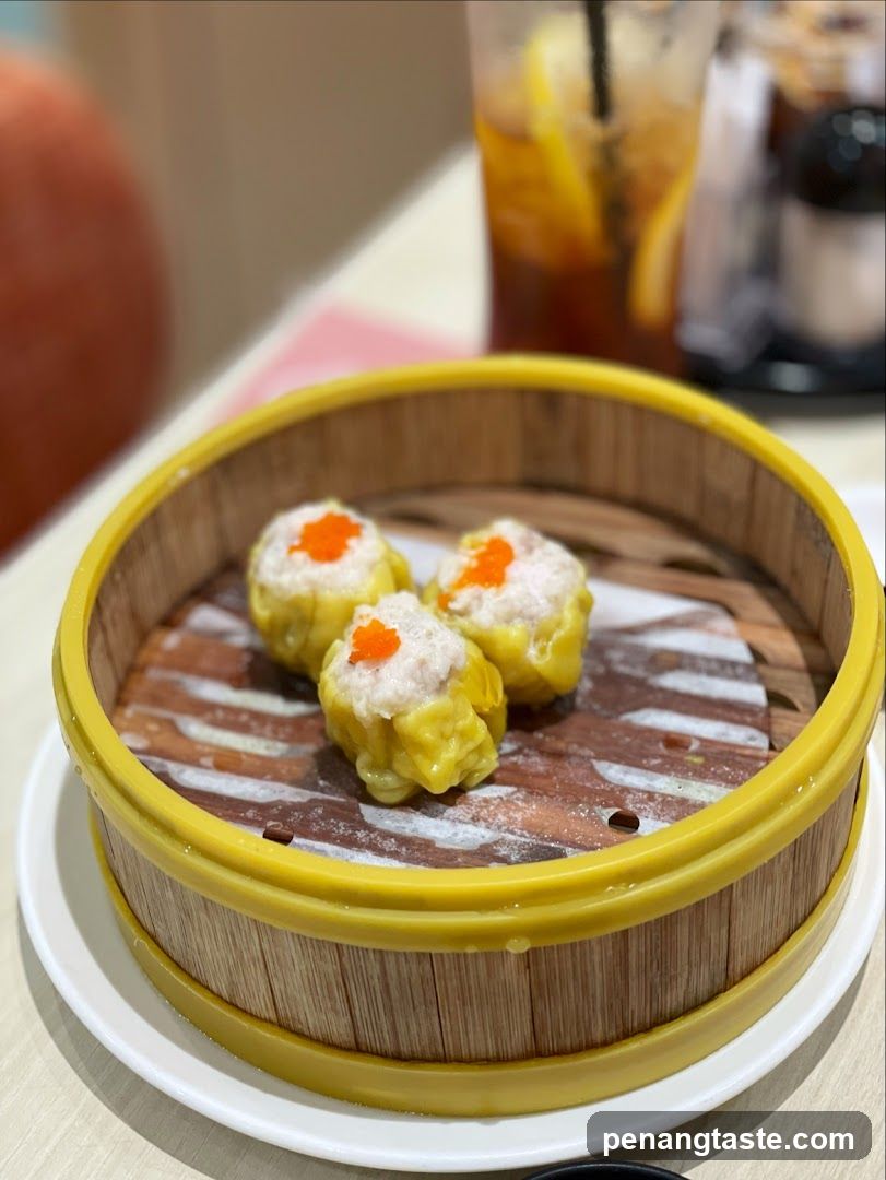 Dim Sum in Bamboo Steamer