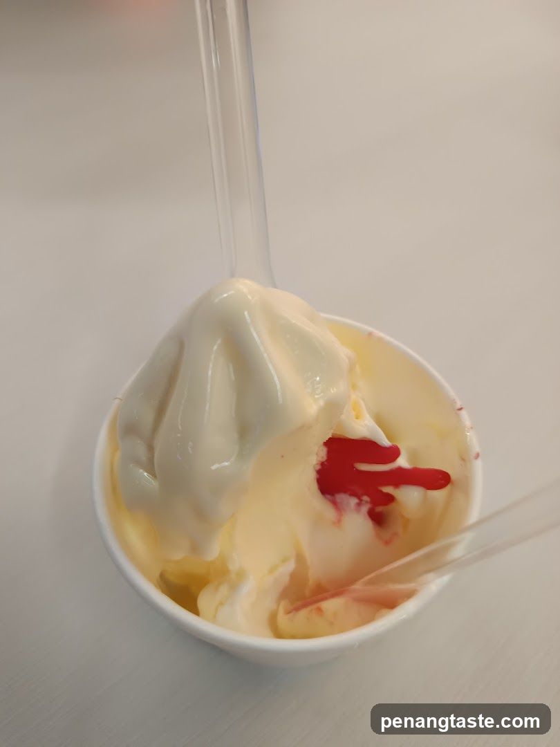 Ice Cream Bowl with Straw