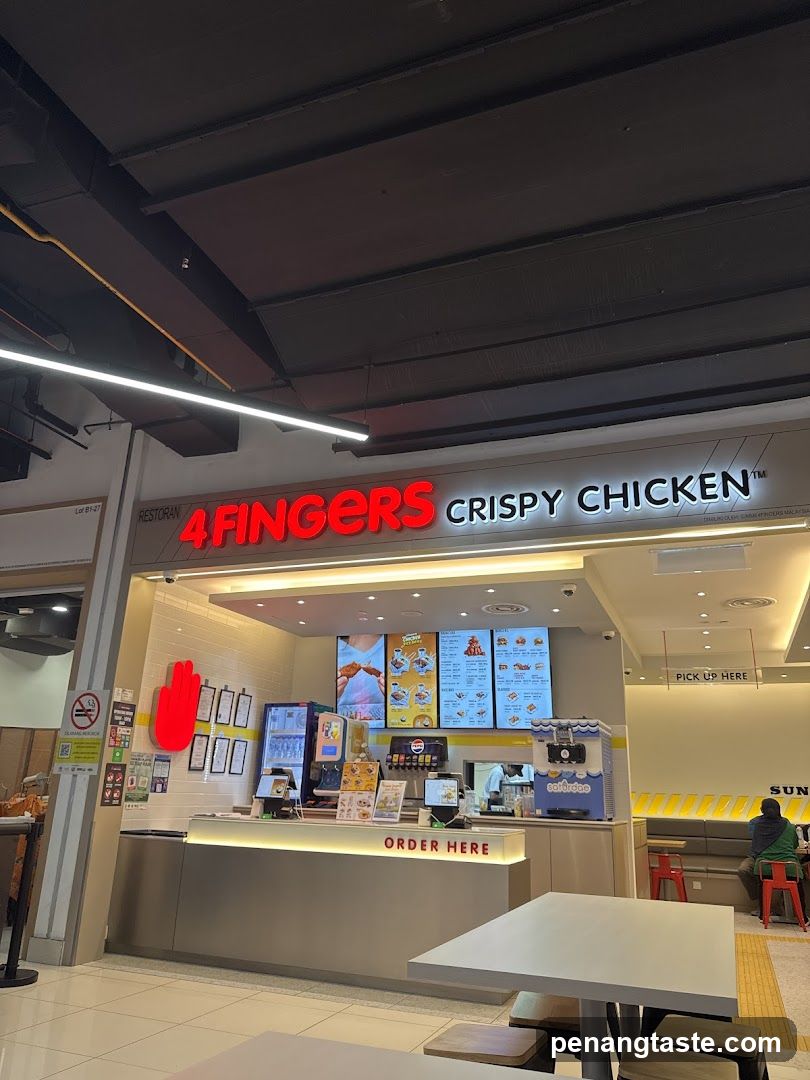 4 Fingers Crispy Chicken Storefront Interior View