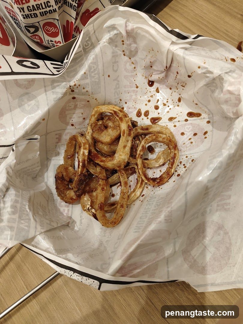 Onion Rings with Sauce