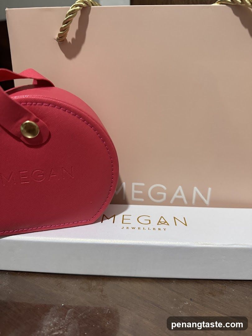 Megan Jewellery Shopping Bag and Product